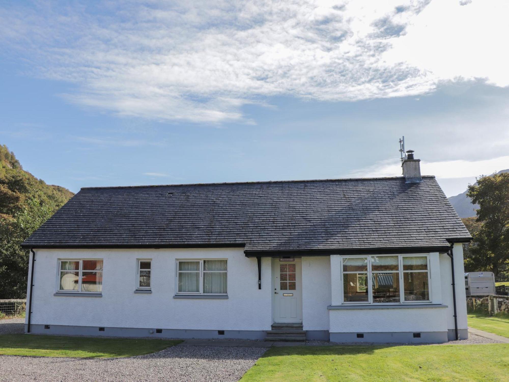 Tigh Na Drochit Villa กลีเนลก์ ภายนอก รูปภาพ