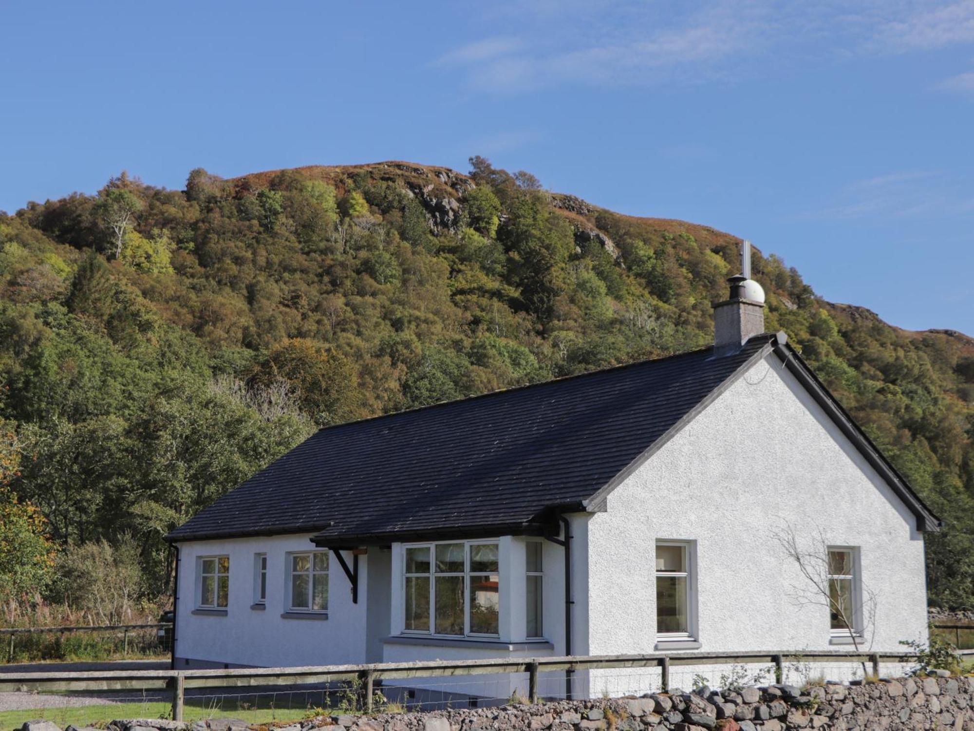 Tigh Na Drochit Villa กลีเนลก์ ภายนอก รูปภาพ